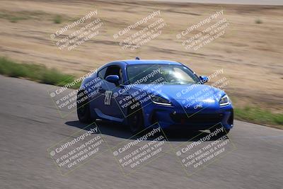 media/Sep-17-2023-Speed Ventures (Sun) [[7e780ba612]]/Orange/Grid and Straight/